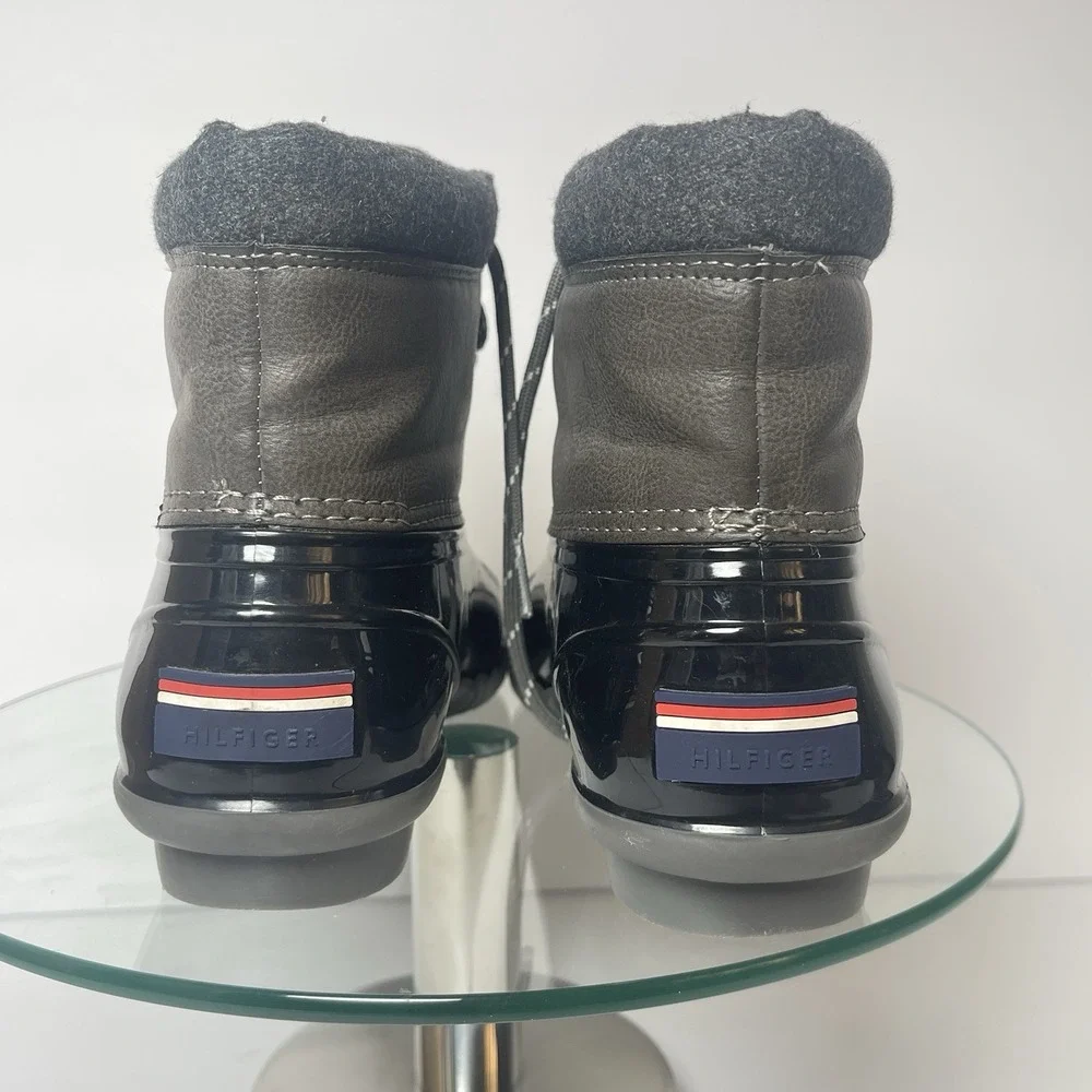 Tommy Hilfiger Women's Twhenree2 Tan Rain Snow Duck Boots Size 7M Lined Boots